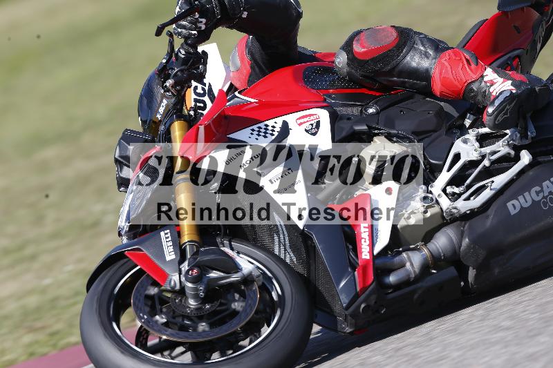 /Archiv-2025/49 26.08.2025 Cornu Master School ADR/rot-rouge/67